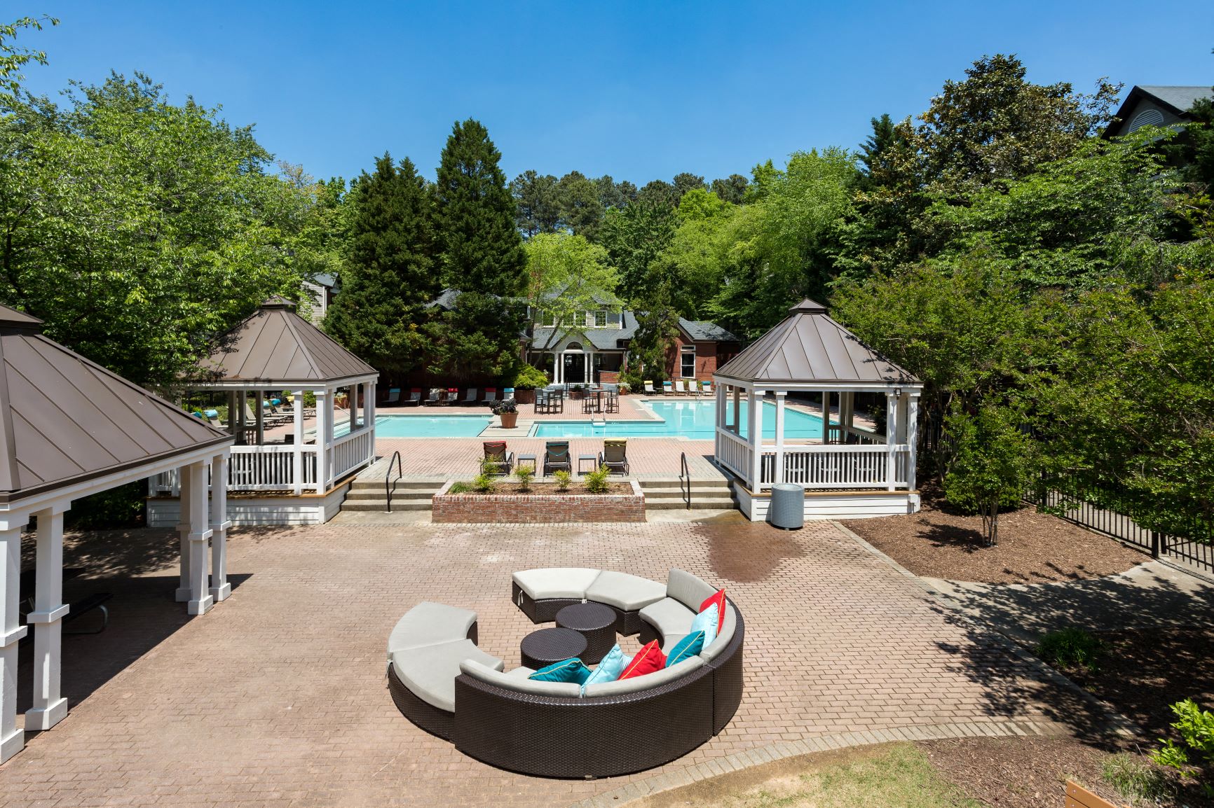 Apartment Near Dunwoody GA Point at Perimeter